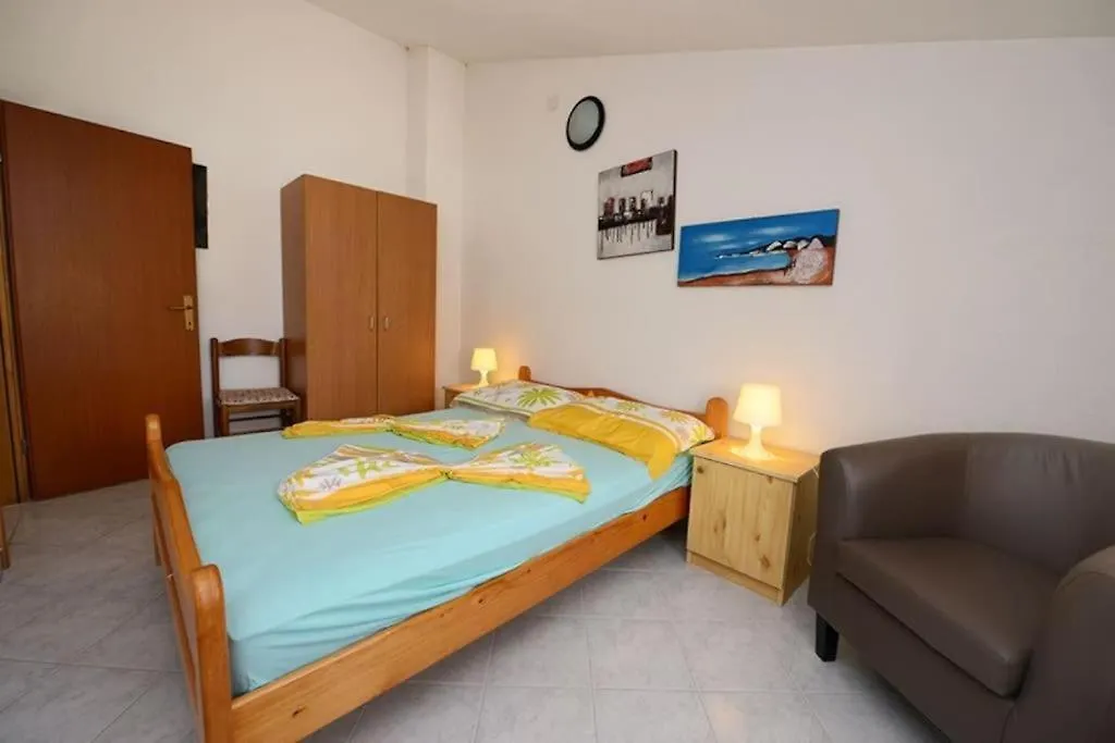 Vila Matkovic 0*, Kukci Croatia